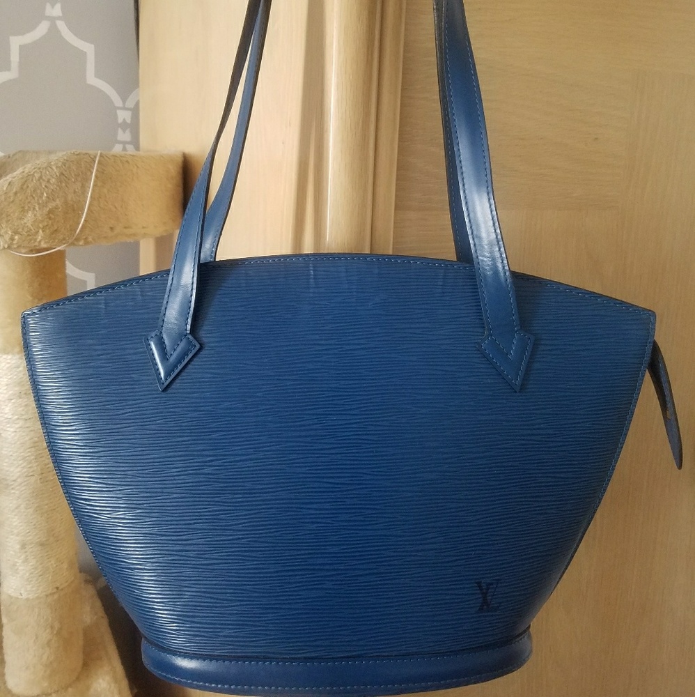 Authentic St.Jaques luis vuitton pm